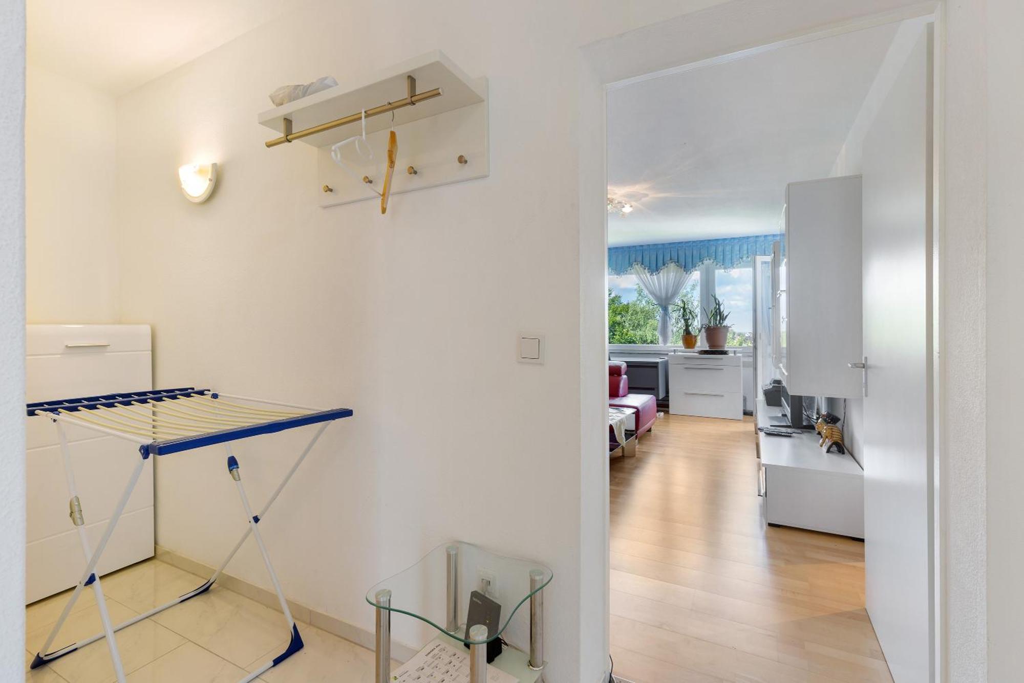 Helle, Ruhige Dachwohnung Eningen unter Achalm Exterior foto